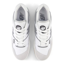 Cargar imagen en el visor de la galería, Zapatillas para Hombre NEW BALANCE HERITAGE 550 ESC