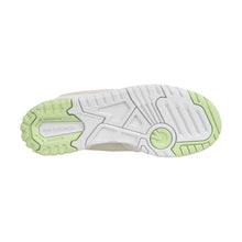 Cargar imagen en el visor de la galería, Zapatillas para Mujer NEW BALANCE HERITAGE 550 BIC