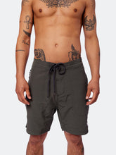 Cargar imagen en el visor de la galería, Short para Hombre Dunkelvolk AMPHIBIAN TRAVELLER 18" DGRY