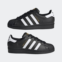 Cargar imagen en el visor de la galería, Zapatillas ADIDAS EF5398 SUPERSTAR J BLK