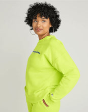 Cargar imagen en el visor de la galería, Polera para Mujer CHAMPION GF535Y08113 POWERBLEND RELAXED CREW 04W