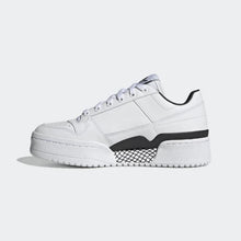 Cargar imagen en el visor de la galería, Zapatillas para Mujer ADIDAS GY5921 FORUM BOLD W WHT