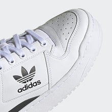 Cargar imagen en el visor de la galería, Zapatillas para Mujer ADIDAS GY5921 FORUM BOLD W WHT