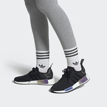 Cargar imagen en el visor de la galería, Zapatillas para Mujer ADIDAS GY8537 NMD_R1 W CCM