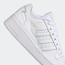 Cargar imagen en el visor de la galería, Zapatillas para Mujer ADIDAS ID6843 FORUM BOLD STRIPES 843