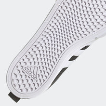 Cargar imagen en el visor de la galería, Zapatillas para Mujer ADIDAS IE2310 BRAVADA 310
