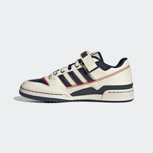 Cargar imagen en el visor de la galería, Zapatillas para Hombre ADIDAS IE7309 FORUM LOW 309