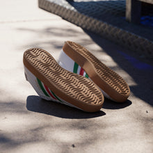 Cargar imagen en el visor de la galería, Zapatillas ADIDAS IF4466 COURT 466