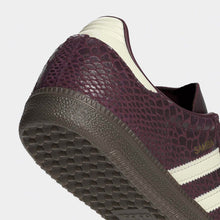 Cargar imagen en el visor de la galería, Zapatillas Adidas Samba IH3979 Rojo - detalle 2