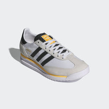 Cargar imagen en el visor de la galería, Zapatillas para Hombre ADIDAS IH4823 SL 72 RS 823