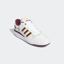 Cargar imagen en el visor de la galería, Zapatillas para Hombre ADIDAS IH7907 FORUM LOW CL