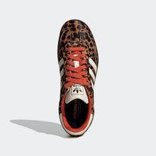 Cargar imagen en el visor de la galería, Zapatillas ADIDAS SAMBA OG JI2734 Animal Print