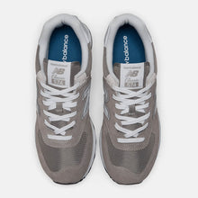 Cargar imagen en el visor de la galería, Zapatillas para Hombre NEW BALANCE HERITAGE 574 GRI EVG