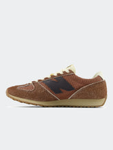 Cargar imagen en el visor de la galería, Zapatillas NEW BALANCE 471 U471RA-W Marrón
