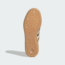 Cargar imagen en el visor de la galería, Zapatillas ADIDAS HANDBALL SPEZIAL KJ7419 Beige