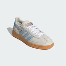 Cargar imagen en el visor de la galería, Zapatillas ADIDAS Handball Spezial celestes, vista alternativa