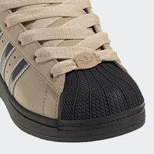 Cargar imagen en el visor de la galería, Zapatillas ADIDAS SUPERSTAR JR4234 Beige