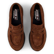 Cargar imagen en el visor de la galería, Zapatillas NEW BALANCE 1906 Loafer marrones, vista frontal