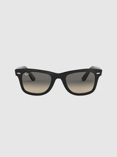 Cargar imagen en el visor de la galería, Lentes de Sol para Hombre RAY-BAN SUNGLASSES Wayfarer 132
