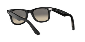 Lentes de Sol para Hombre RAY-BAN SUNGLASSES Wayfarer 132