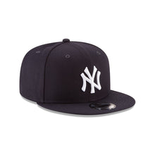 Cargar imagen en el visor de la galería, Gorra para Hombre NEW ERA CAP MLB BASIC SNAP 950 NEYYAN OTC NAVY
