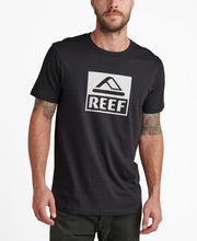 Cargar imagen en el visor de la galería, Polo para Hombre REEF CLASSIC REEF LOGO TEE BLK
