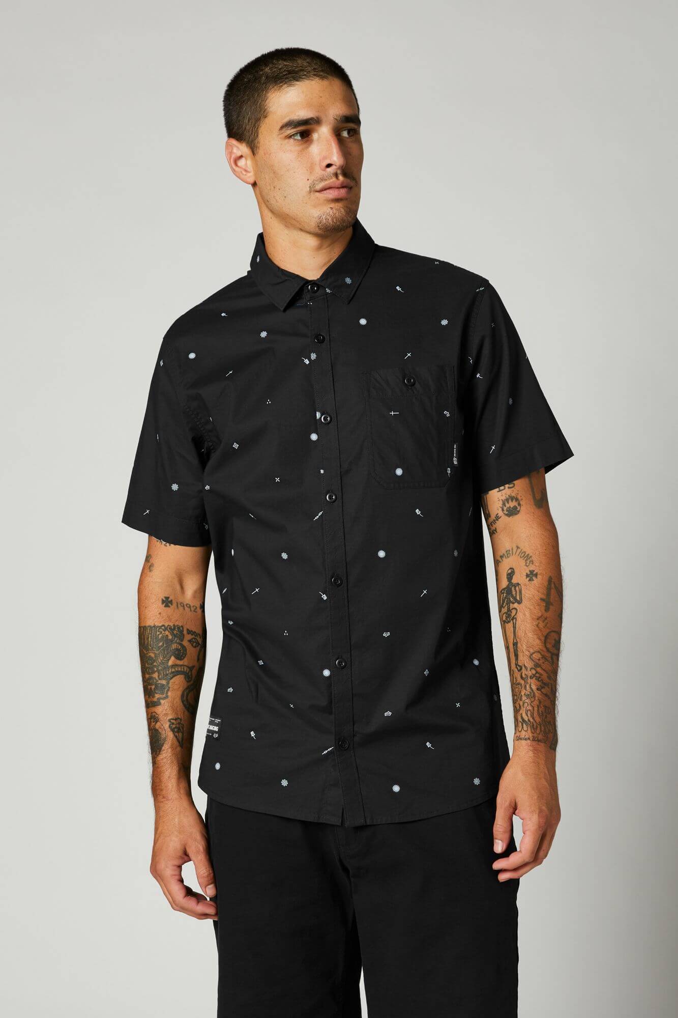 Camisa para Hombre FOX SHIRT SS DECRYPTED SS WOVEN 018