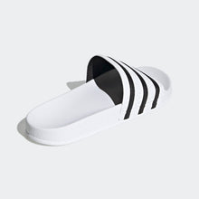 Cargar imagen en el visor de la galería, Sandalias para Hombre ADIDAS HERITAGE ADILETTE WCW
