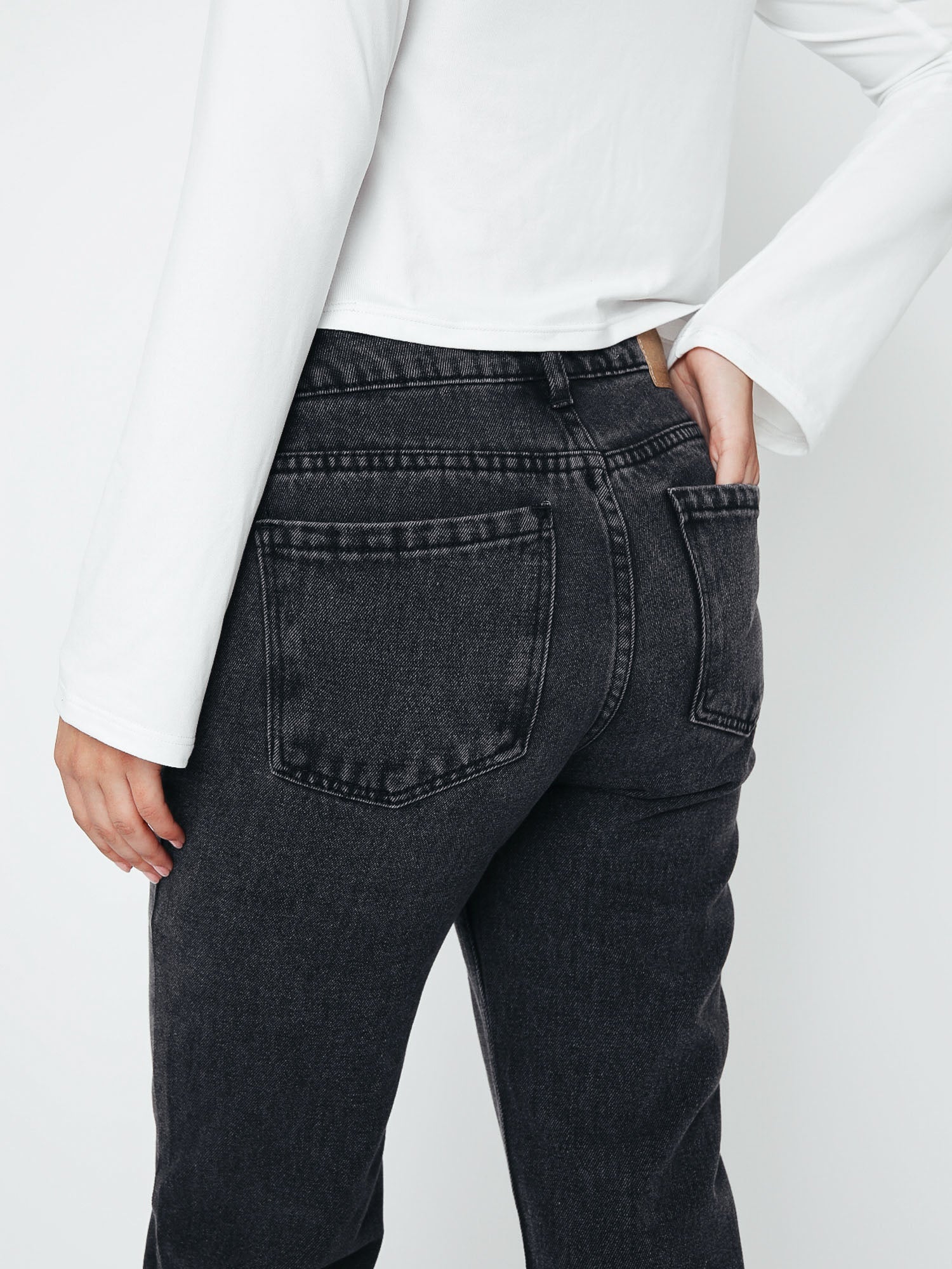 Jean para Mujer DVK REGULAR MID RISE REGULAR JEAN NGR