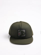 Cargar imagen en el visor de la galería, Gorra para Hombre Dunkelvolk CAP SERPIENTE ARM
