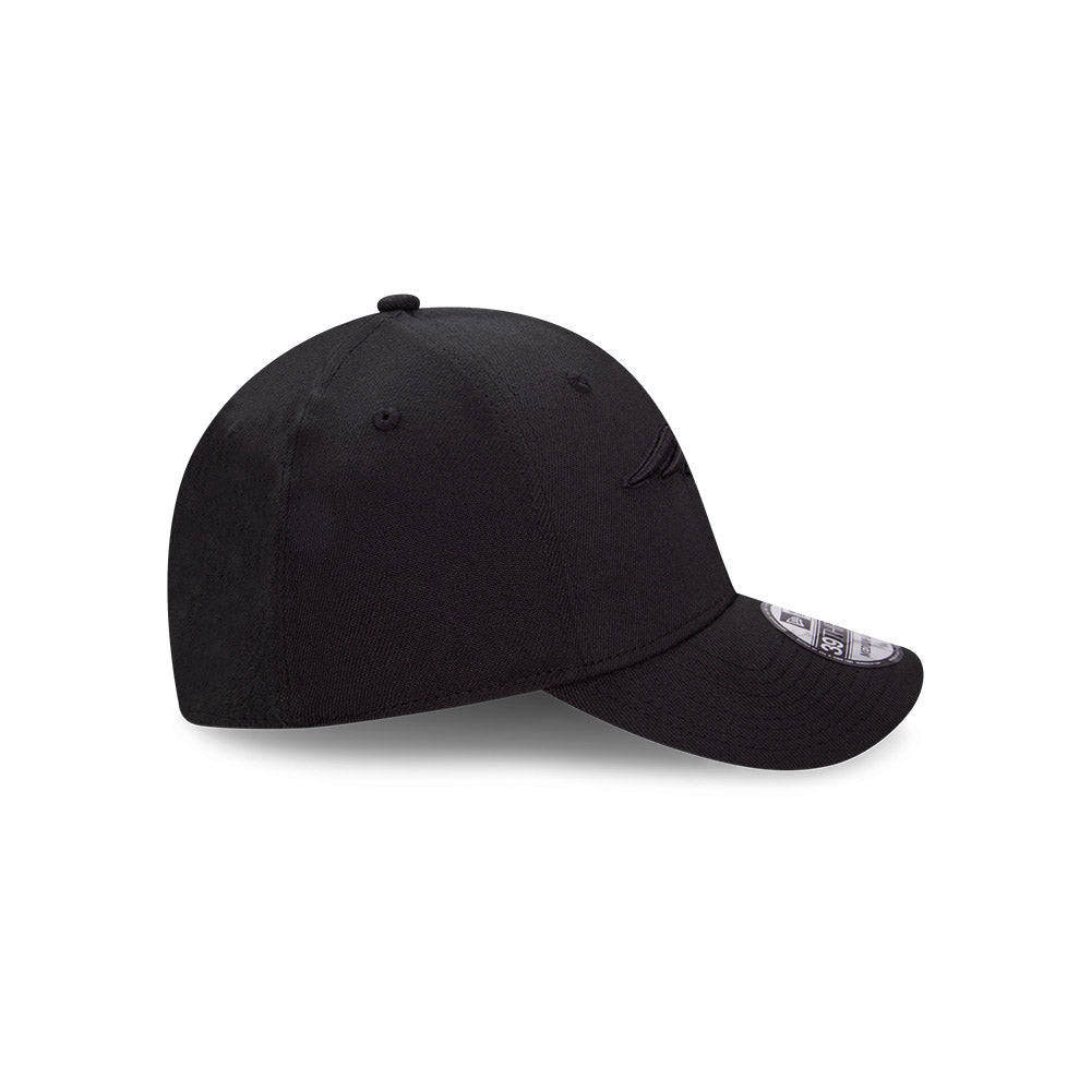 Gorra para Hombre NEW ERA CAP 3930 NEWPAT BLACK ON BLACK BLK