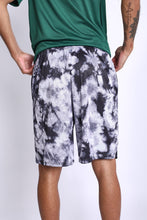 Cargar imagen en el visor de la galería, Short para Hombre CHAMPION 81622P407Q88 9-INCH CLASSIC AOP MESH SHORT AOTJ
