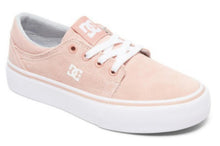 Cargar imagen en el visor de la galería, Zapatillas para Niña DC SHOES LIFESTYLE TRASE PPF 8 años a más
