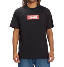 Cargar imagen en el visor de la galería, Polo para Hombre DC SHOES T-SHIRT HSS AW FRAGILE HSS KVJ0
