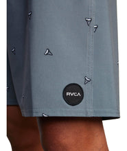 Cargar imagen en el visor de la galería, Ropa de Baño para Hombre RVCA BOARDSHORT MATUS FRENZY TR ABG
