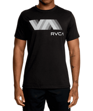 Cargar imagen en el visor de la galería, Polo para Hombre RVCA CLASSIC BLUR SS BLK
