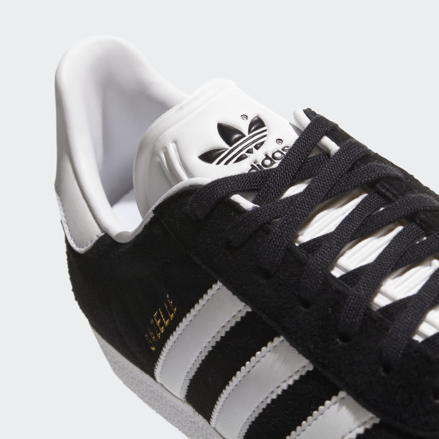 Zapatillas ADIDAS BB5476 GAZELLE CBL