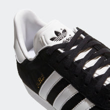 Cargar imagen en el visor de la galería, Zapatillas ADIDAS BB5476 GAZELLE CBL
