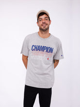 Cargar imagen en el visor de la galería, Polo para Hombre CHAMPION C-GT23H586D1A CLASSIC JERSEY GRAPHIC TEE 806
