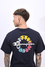Cargar imagen en el visor de la galería, Polo para Hombre CHAMPION C-GT23H586D6A CLASSIC JERSEY GRAPHIC TEE 031
