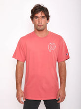 Cargar imagen en el visor de la galería, Polo para Hombre CHAMPION C-GT23H586DHA CLASSIC JERSEY GRAPHIC TEE AUB
