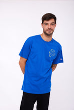 Cargar imagen en el visor de la galería, Polo para Hombre CHAMPION C-GT23H586DHA CLASSIC JERSEY GRAPHIC TEE GUX
