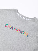 Cargar imagen en el visor de la galería, Polo para Mujer CHAMPION C-W5950G586GF THE CROPPED TEE - GRAPHIC 023
