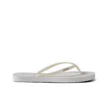 Cargar imagen en el visor de la galería, Sandalias para Mujer REEF SEASIDE TWIST WHT
