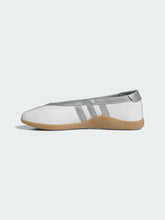 Cargar imagen en el visor de la galería, Zapatillas para Mujer ADIDAS TAEKWONDO Blanco JQ6438
