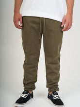 Cargar imagen en el visor de la galería, Jogger para Hombre DC SHOES CLASH SWEATPANT FP CRBY
