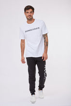 Cargar imagen en el visor de la galería, Polo para Hombre Dunkelvolk CLASSIC NEW LOGO WHT
