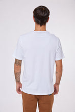 Cargar imagen en el visor de la galería, Polo para Hombre Dunkelvolk PREMIUM SPIRIT POCKET TEE BLNC
