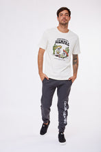 Cargar imagen en el visor de la galería, Polo para Hombre DUNKELVOLK CLASSIC HAPPY FRIENDS NAT
