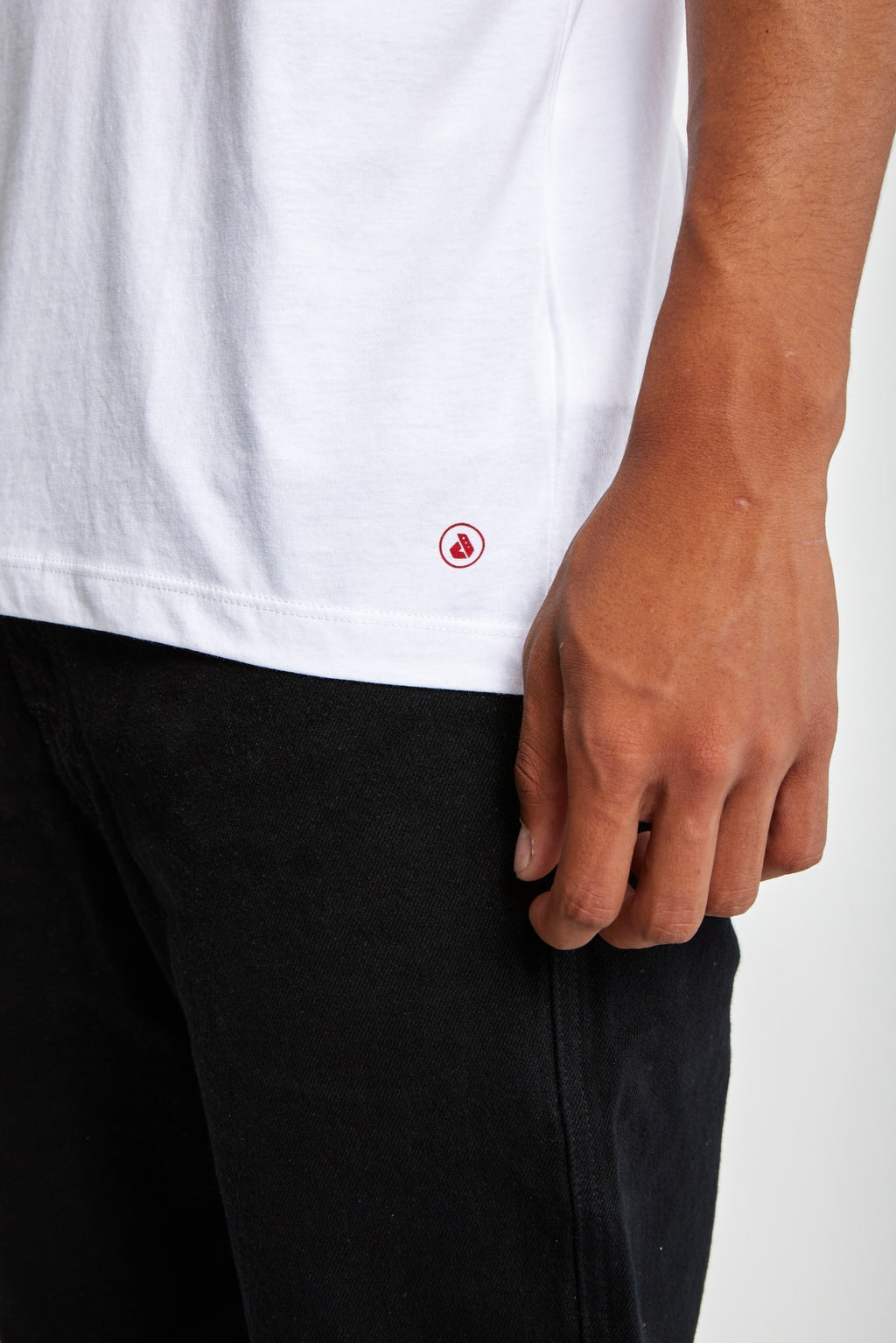 Polo para Hombre DUNKELVOLK BASIC SIMPLE PRINTED POCKET TEE BLA